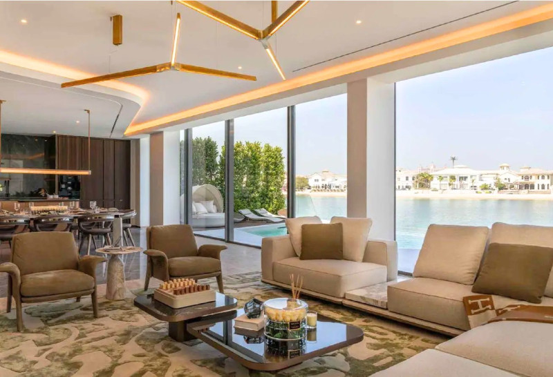 Rich Property