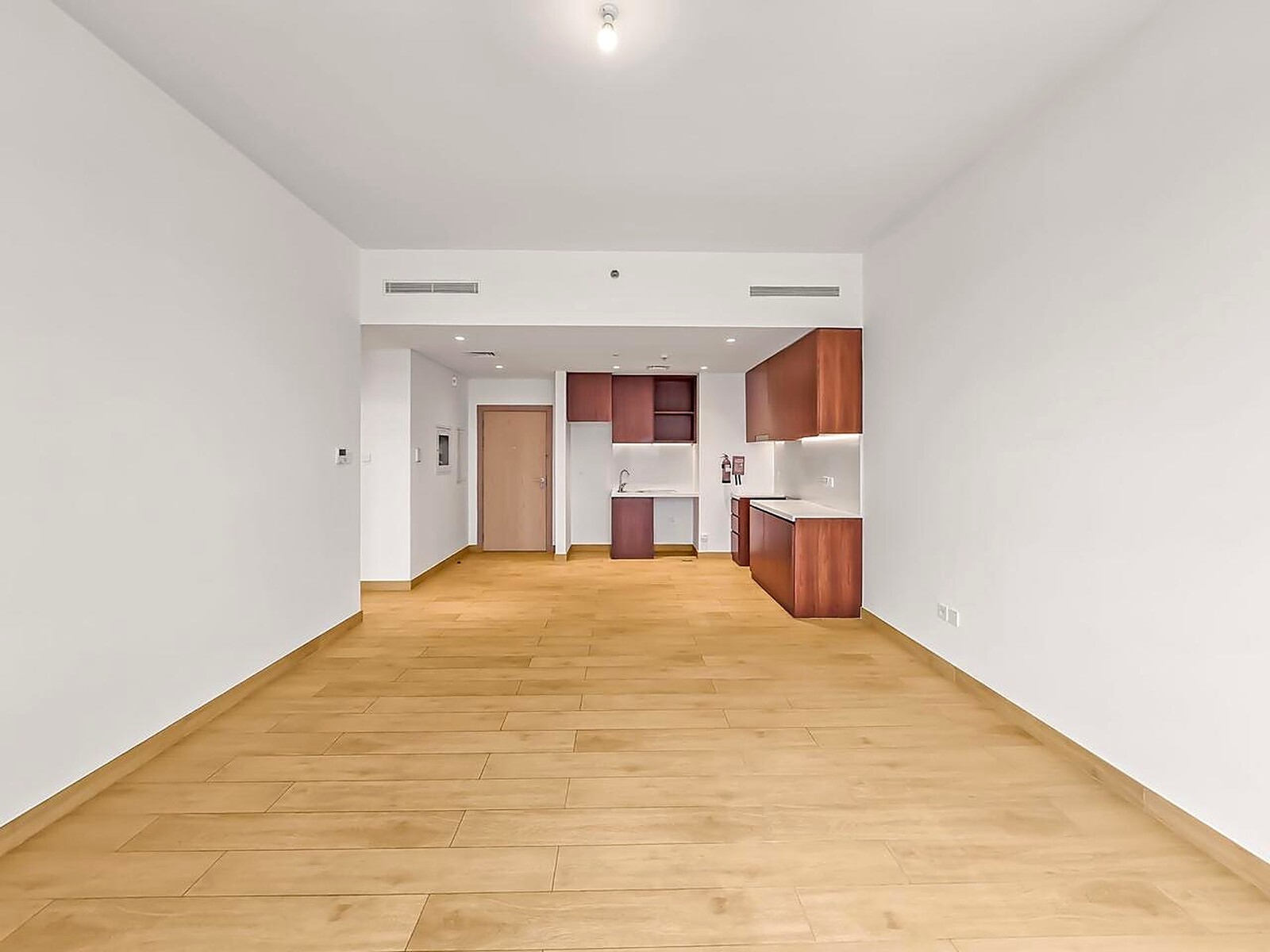 1-Bed in La Rive Building 4, Port de La Mer - Community View, Rented