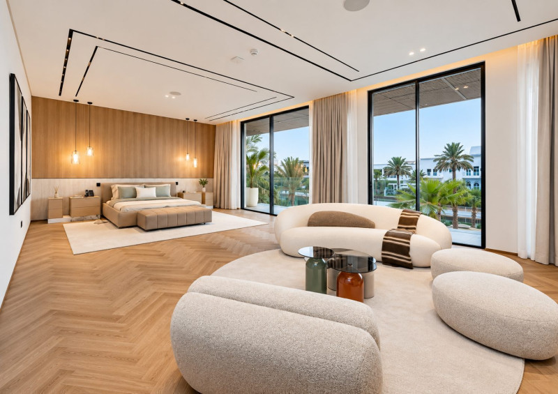 6 Bedroom — Emirates Hills — photo 8