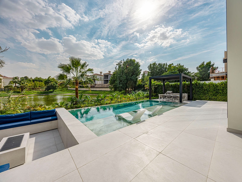 5 Bedroom Villa — Jumeirah Island — photo 6