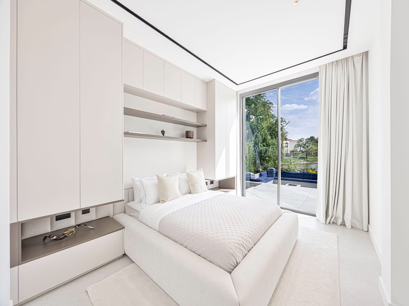 5 Bedroom Villa — Jumeirah Island — photo 33