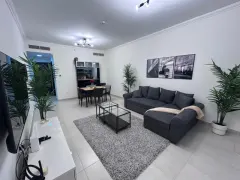 1 Bedroom Apartment — Marina Quays West — photo 3