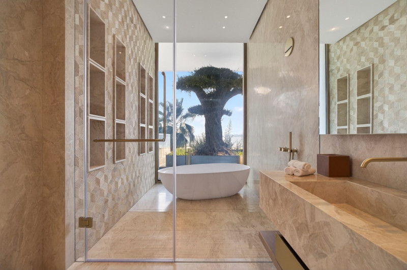 6 Bedroom Villa — La Mer South — photo 21