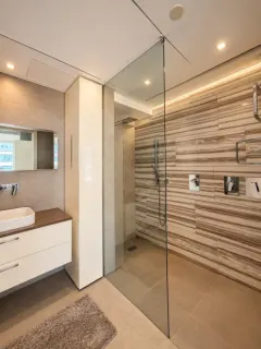 2 Bedroom Apartment — The Lofts Central Tower — photo 15