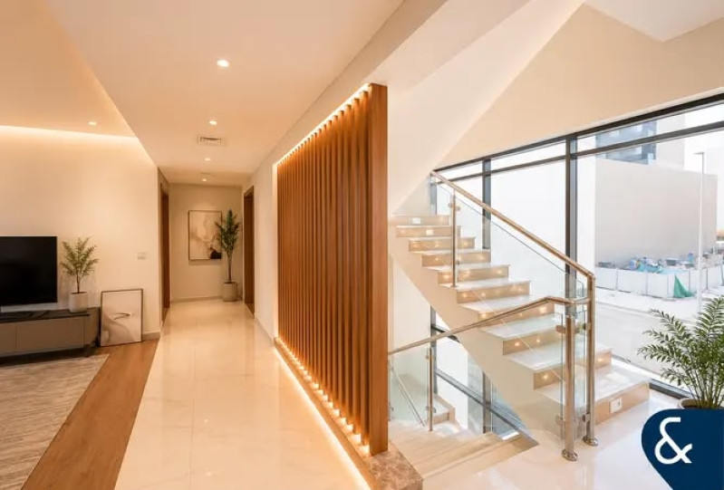 5 Bedroom Villa — Nad AL Sheba Gardens — photo 15