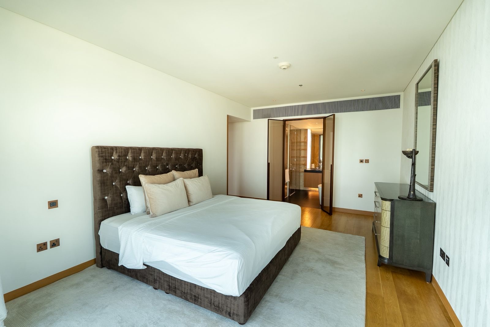 3 Bedroom Apartment — Bulgari Residence 2, Bulgari Residences, Jumeirah Bay Islands, Dubai — photo 22