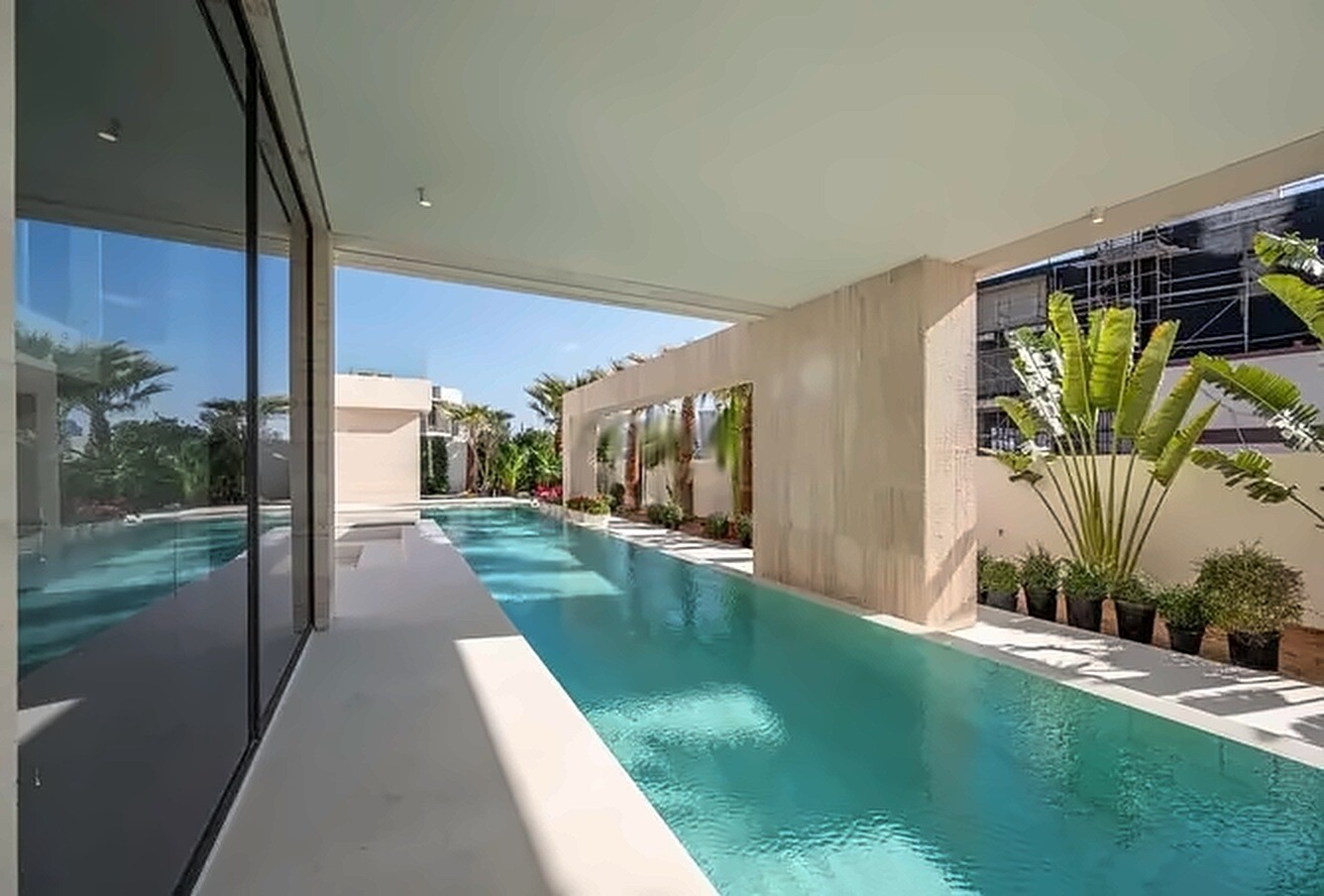 6 Bedroom Villa — Pearl Jumeirah - Dubai — photo 5