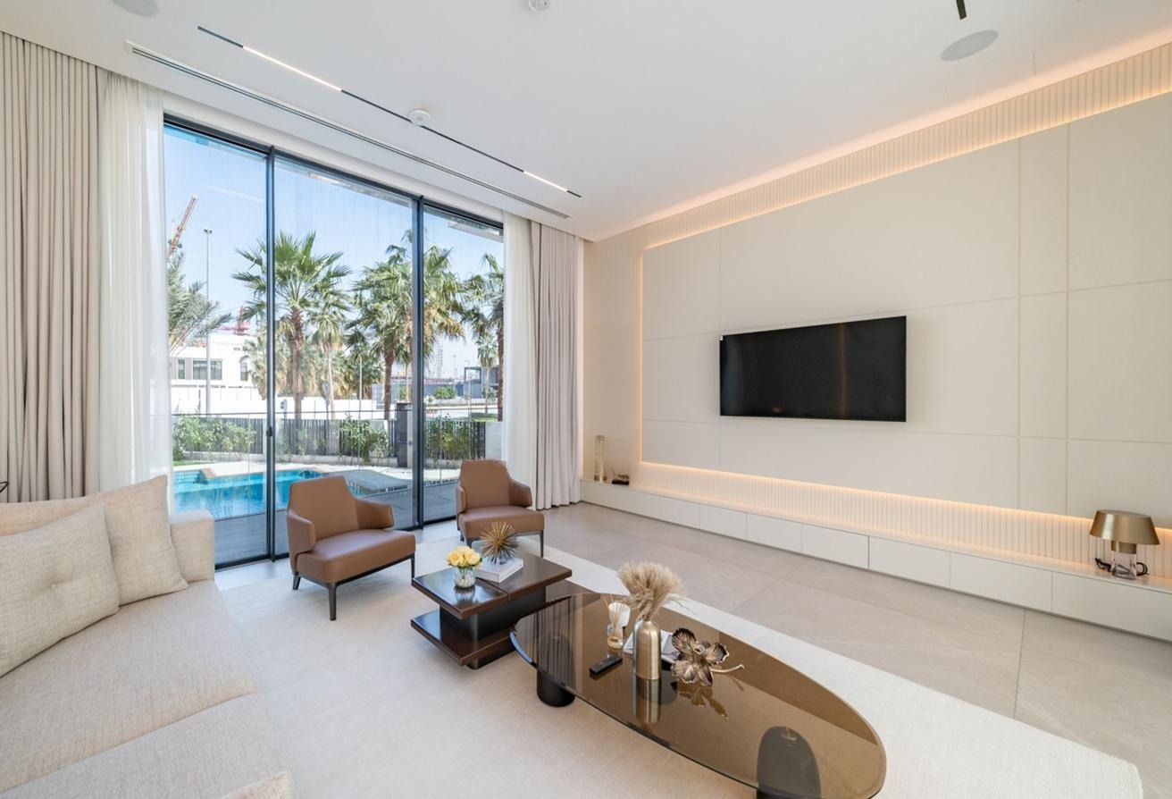 5 Bedroom Villa — Pearl Jumeirah - Dubai — photo 11