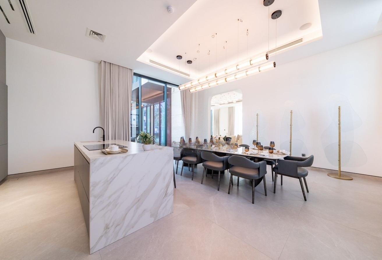 5 Bedroom Villa — Pearl Jumeirah - Dubai — photo 17