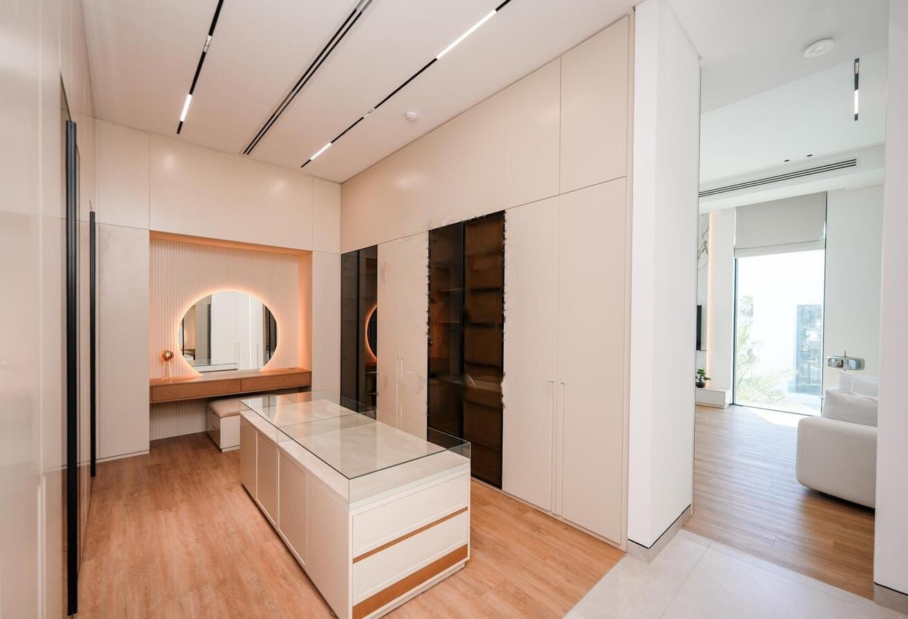 5 Bedroom Villa — Pearl Jumeirah - Dubai — photo 36