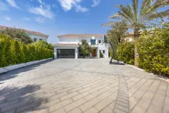4 Bedroom Villa — Jumeirah Islands - Dubai — photo 24