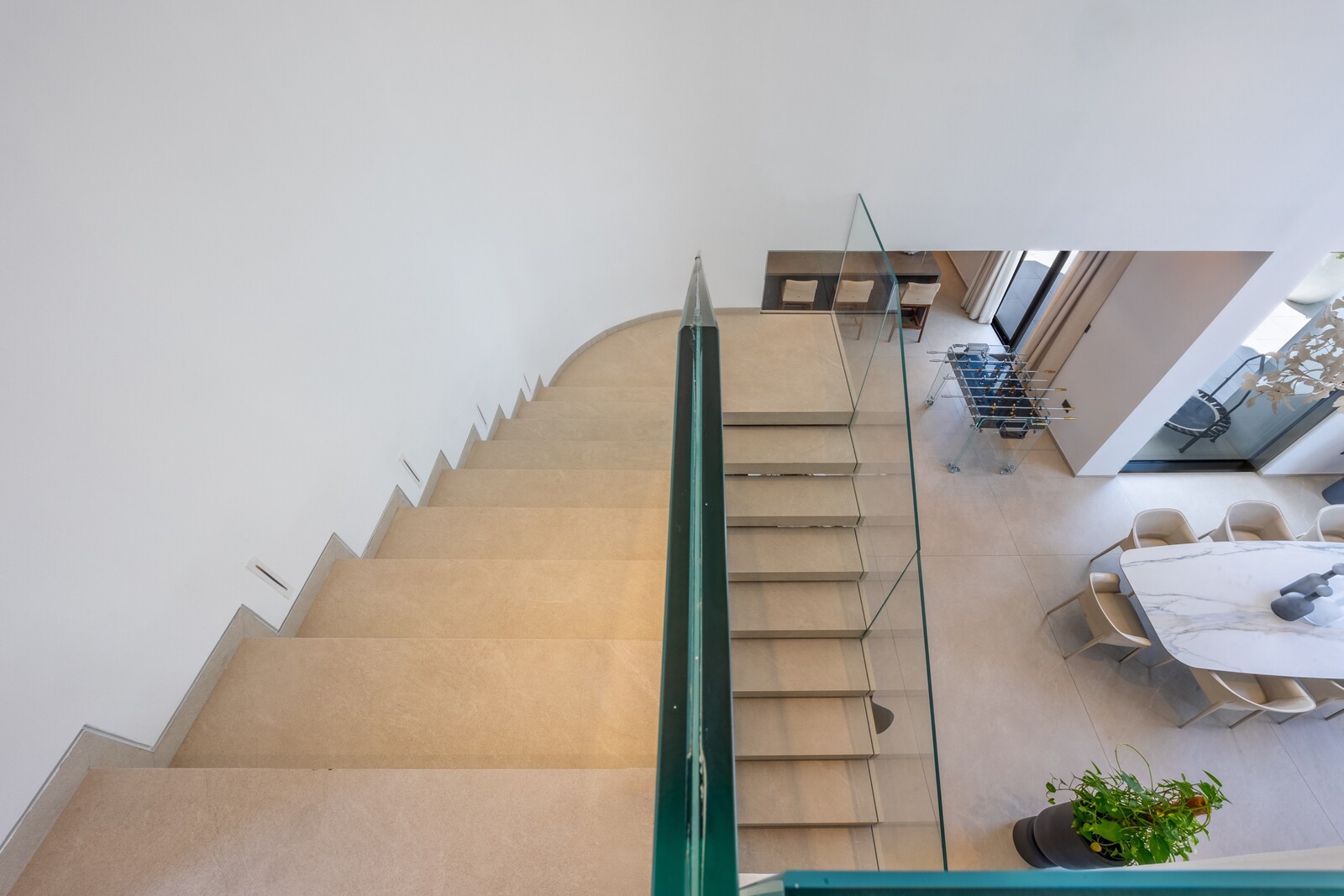 4 Bedroom Villa — Jumeirah Islands - Dubai — photo 16