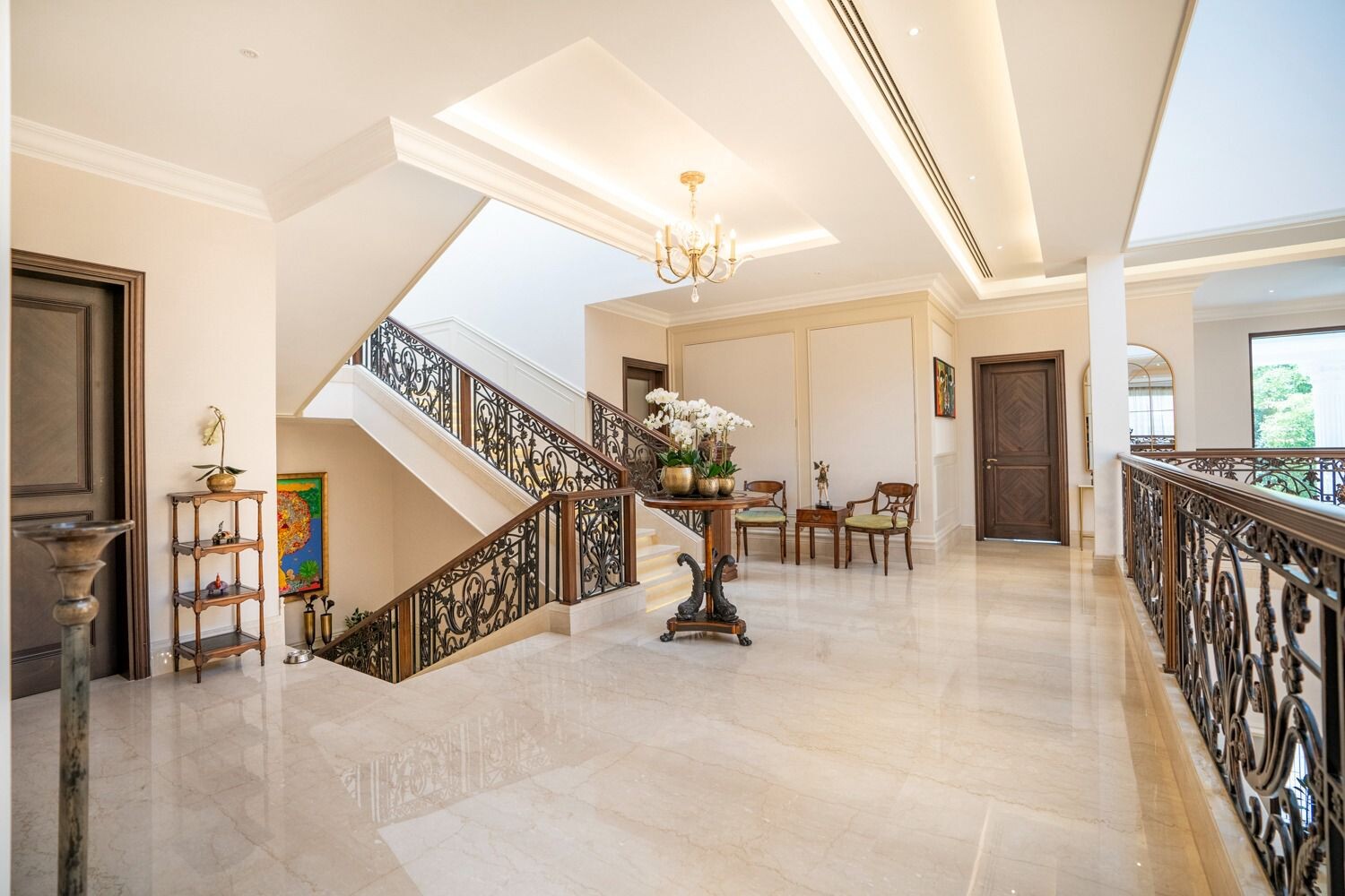 7 Bedroom Villa — Emirates Hills L Sector - Dubai — photo 10