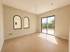 5 Bedroom Villa — Jumeirah Park, District 3 - Dubai — photo 8