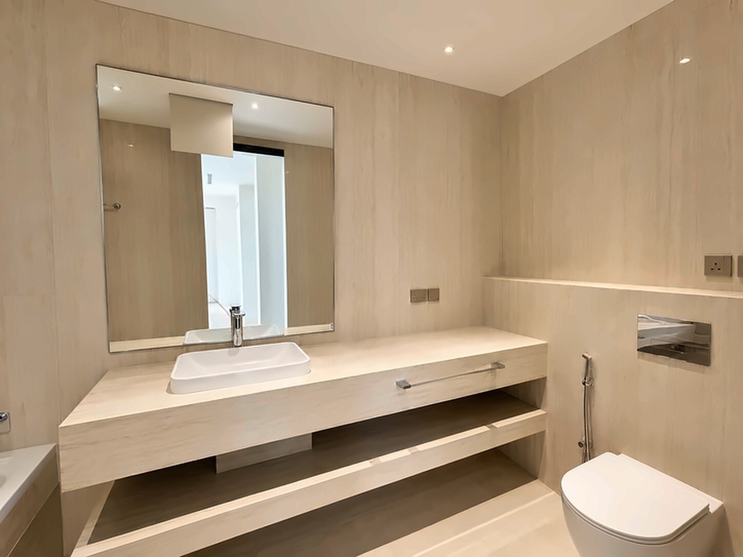 5 Bedroom Villa — Jumeirah Park, District 3 - Dubai — photo 15