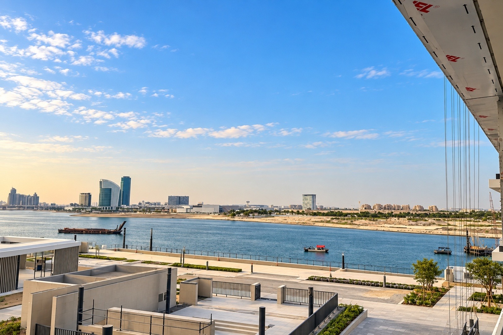 2 Bedroom Apartment — Creek Waters 2, Dubai Creek Harbour - Dubai — photo 2