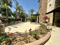 6 Bedroom Villa — Emirates Hills, Sector H - Dubai — photo 4
