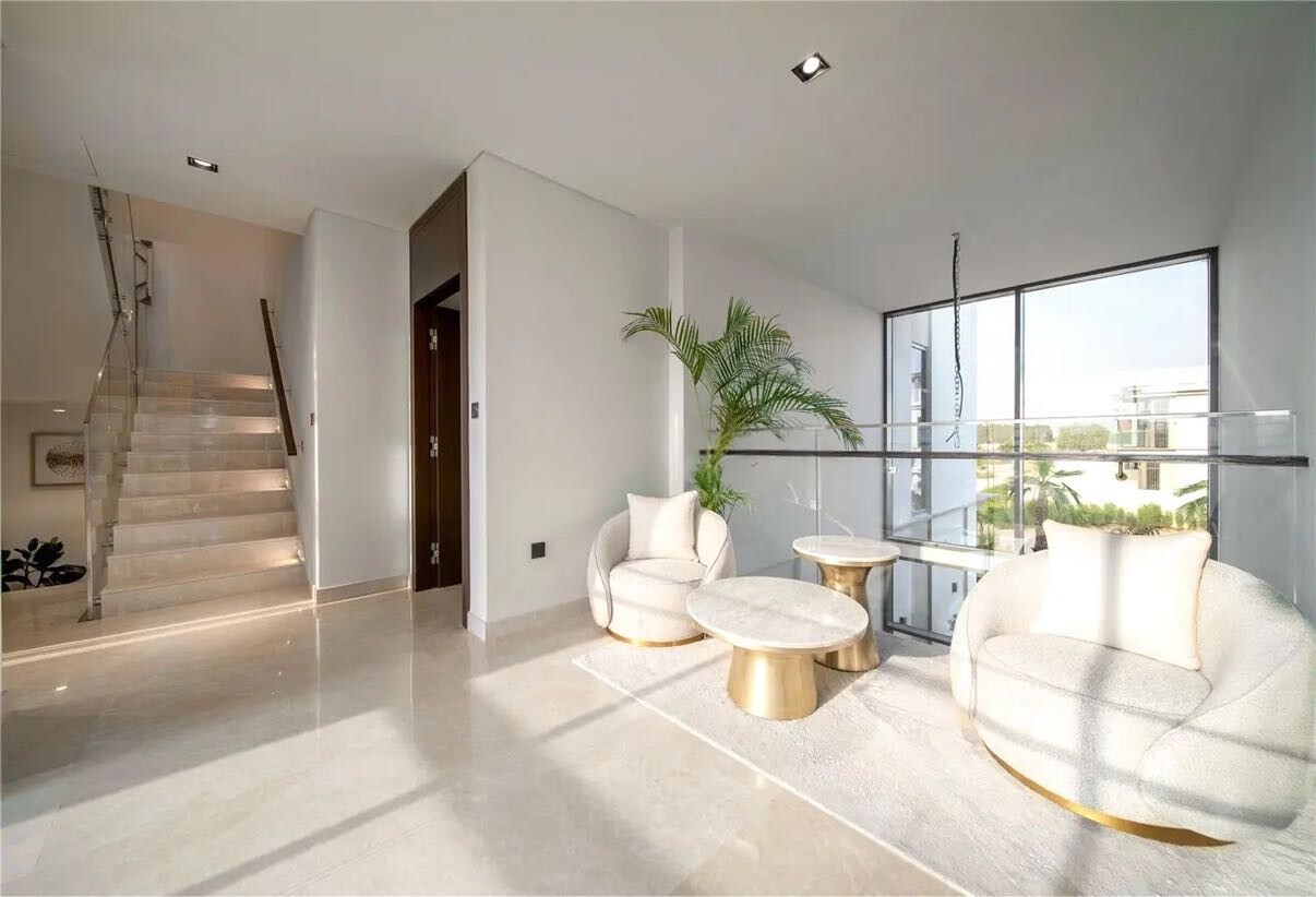 5 Bedroom Villa — Golf Place 2, Dubai Hills Estate - Dubai — photo 12