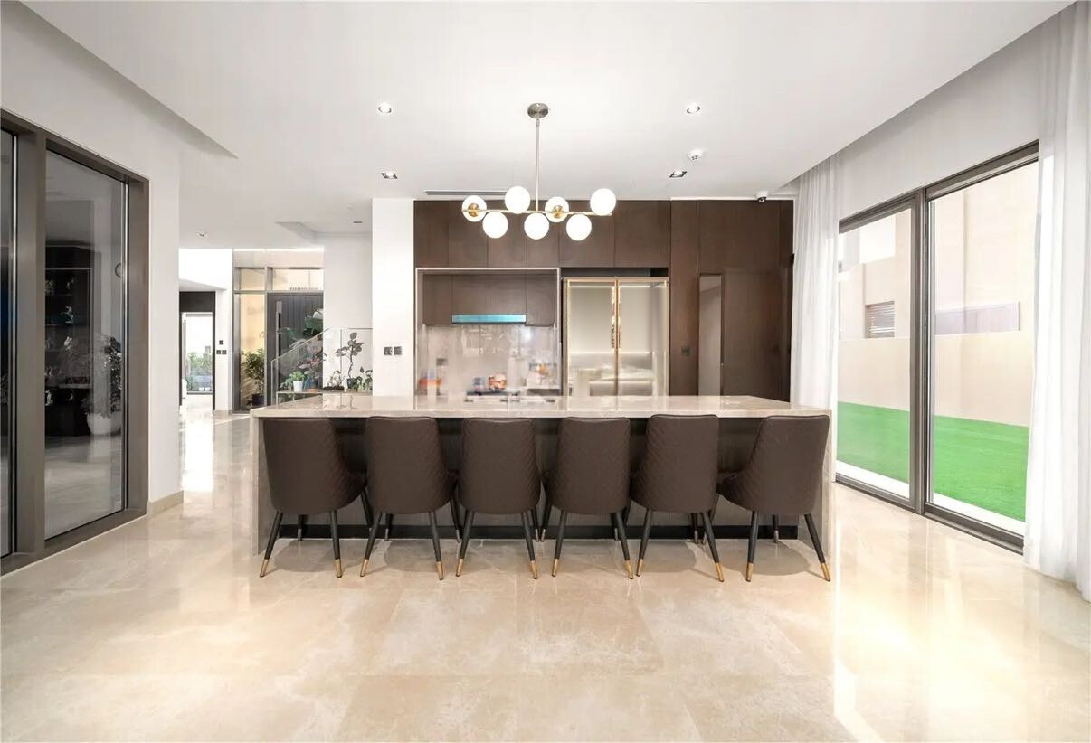 5 Bedroom Villa — Golf Place 2, Dubai Hills Estate - Dubai — photo 10