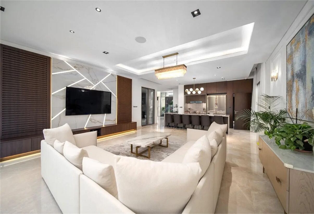 5 Bedroom Villa — Golf Place 2, Dubai Hills Estate - Dubai — photo 8