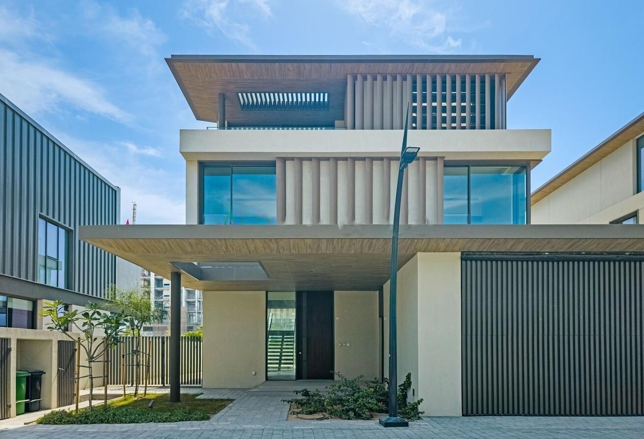 4 Bedroom Villa — Nad Al Sheba Gardens Phase 2 - Dubai — photo 1
