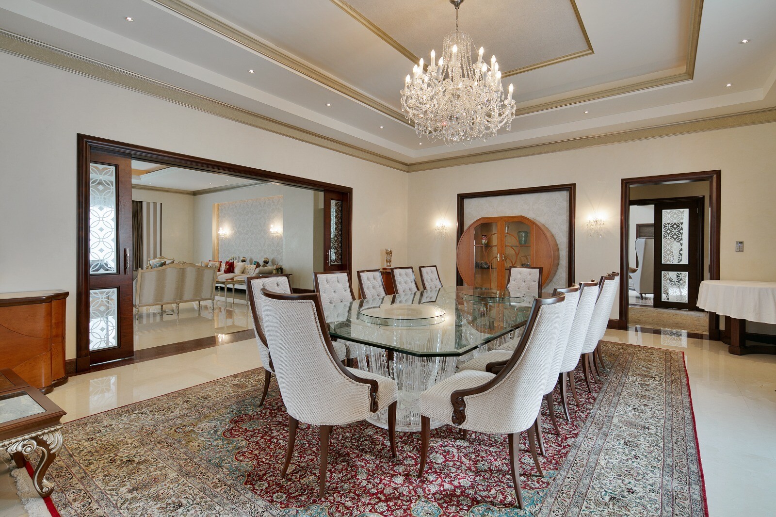 6 Bedroom Villa — Emirates Hills, E Sector - Dubai — photo 12