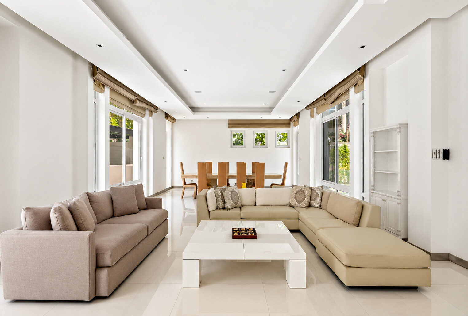 5 Bedroom Villa — Emirates Hills, Sector P - Dubai — photo 7