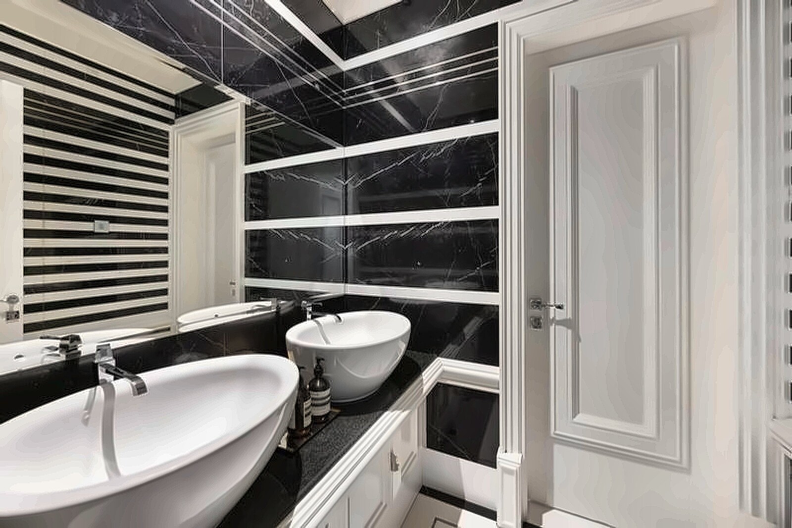 5 Bedroom Villa — Emirates Hills Sector E Lake View - Dubai — photo 23