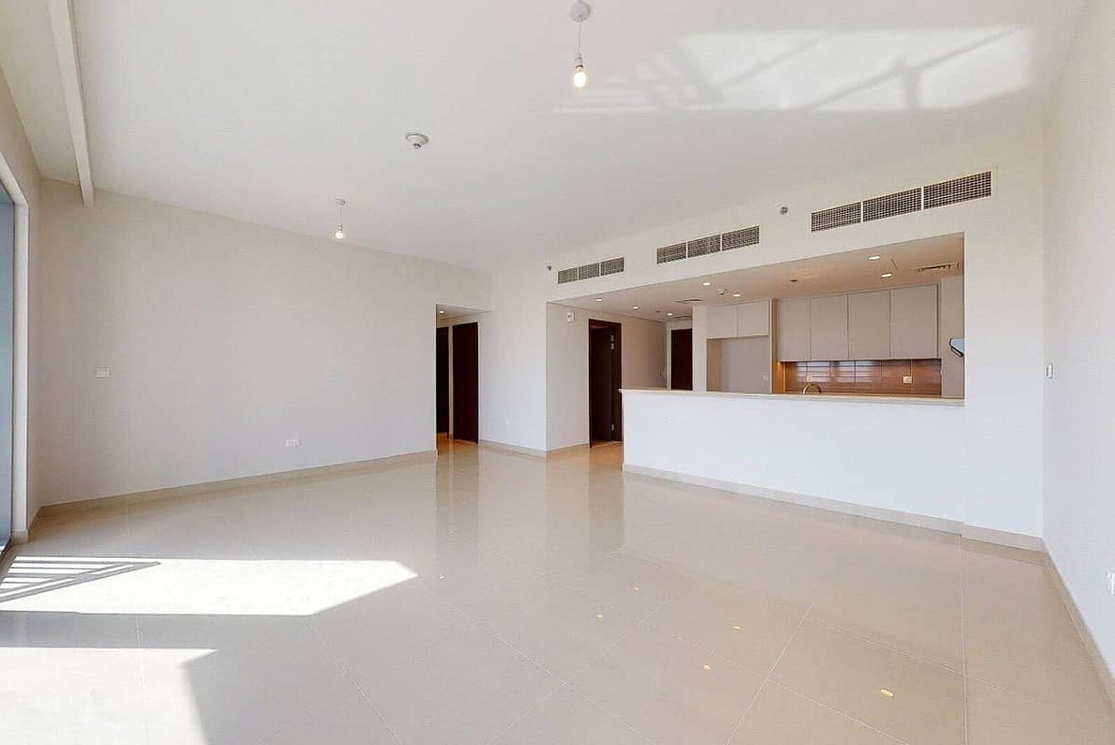 3 Bedroom Apartment — Harbour Views 2, Dubai Creek Harbour - Dubai — photo 2