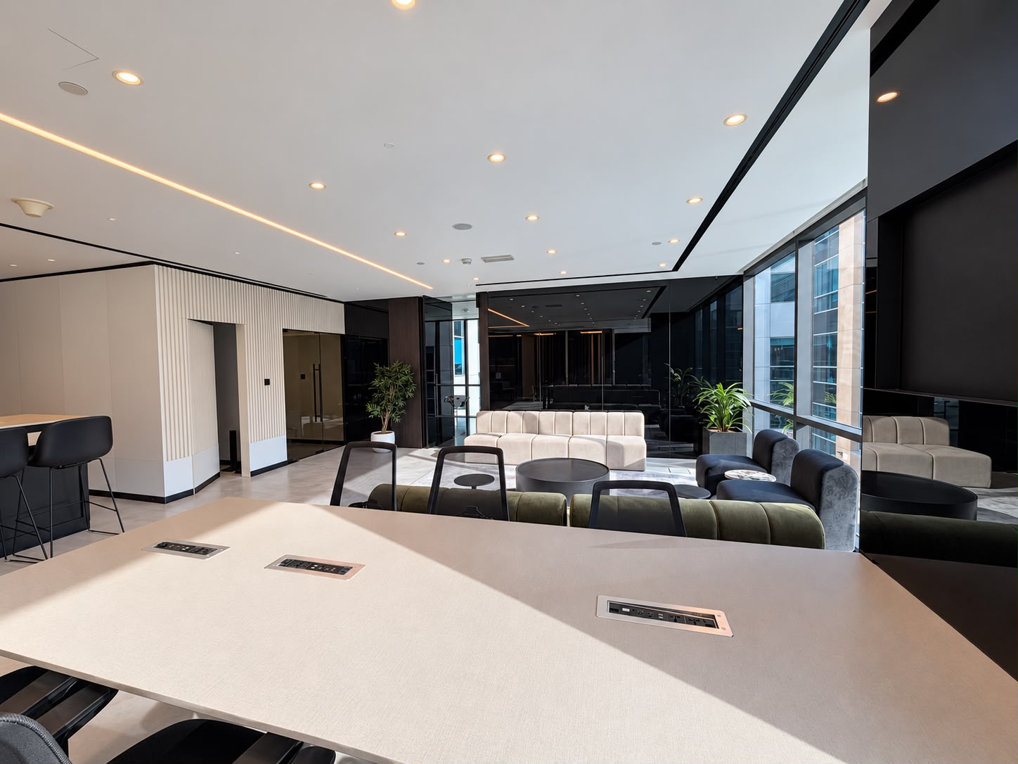 — Bay Square, Business Bay - Dubai — photo 17