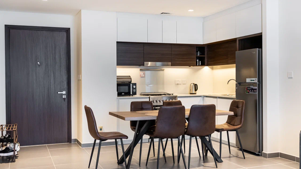 1 Bedroom Apartment — Creek Edge Tower 1 - Dubai - United Arab Emirates — photo 14